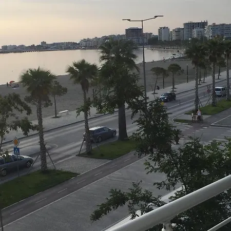 Luxury Seaside Lägenhet Vlorë